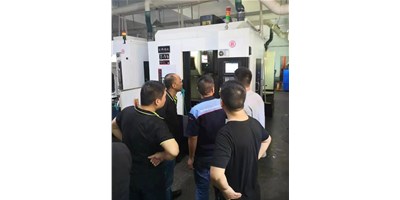 台群精机年终保养活动顺利开展，保证机床高效运转